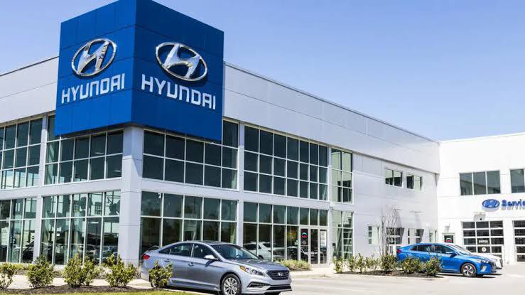 AshCrypto's tweet photo. BREAKING: 

🇰🇷 SOUTH KOREA'S HYUNDAI HAS
JUST ANNOUNCED A $20 BILLION 
INVESTMENT IN THE 🇺🇲U.S TODAY. https://t.co/mSSYid1ESb