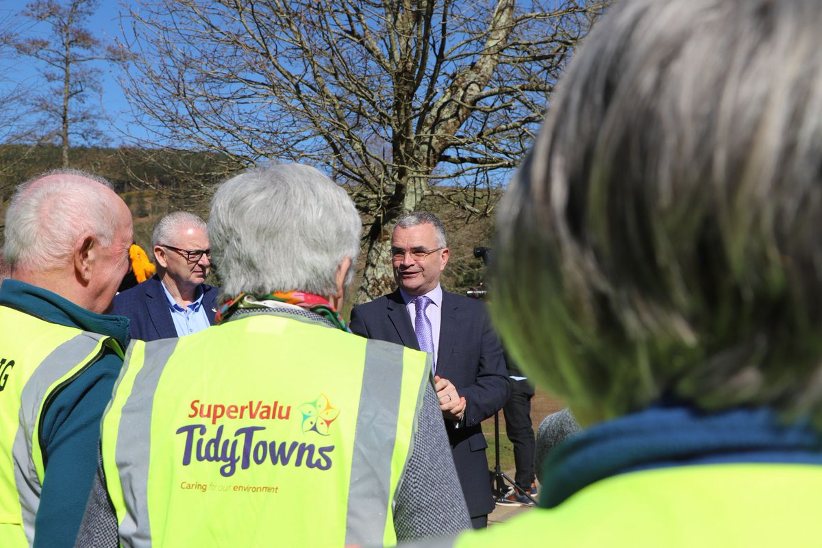 Minister <a href="/daracalleary/">Dara Calleary</a> Launches 2025 <a href="/SuperValuIRL/">SuperValu Ireland</a> TidyTowns Competition celebrating 67 years of environmental and community effort.

Read more; loom.ly/DRKdn7g

#TidyTowns
#SuperValuTidyTowns

<a href="/SuperValuIRL/">SuperValu Ireland</a>