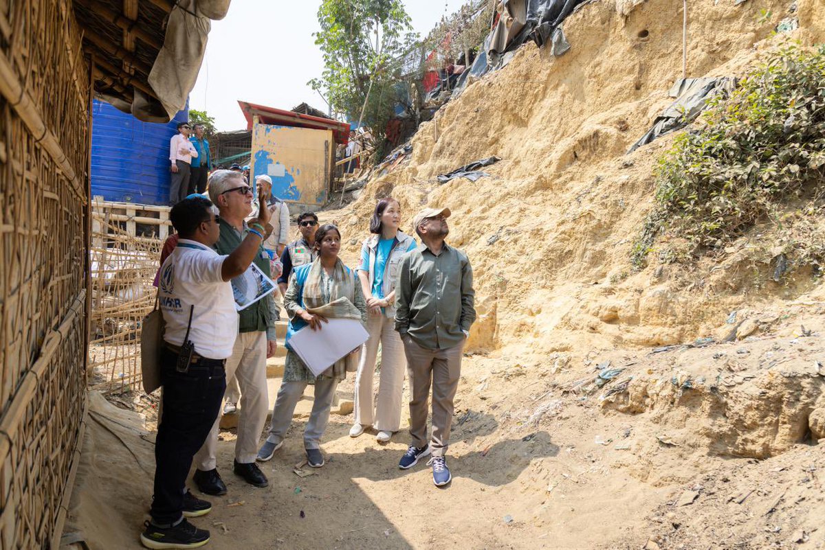 Filippo Grandi (@filippograndi) on Twitter photo Bangladesh, UNHCR and <a href="/UNmigration/">IOM - UN Migration 🇺🇳</a> have launched a US$935m programme to help #Rohingya refugees and their Bangladeshi hosts in 2025. We explained that aid cuts will endanger lives. We reaffirmed the need to create conditions for the safe, voluntary return of refugees to Myanmar. Bangladesh, UNHCR and <a href="/UNmigration/">IOM - UN Migration 🇺🇳</a> have launched a US$935m programme to help #Rohingya refugees and their Bangladeshi hosts in 2025. We explained that aid cuts will endanger lives. We reaffirmed the need to create conditions for the safe, voluntary return of refugees to Myanmar.