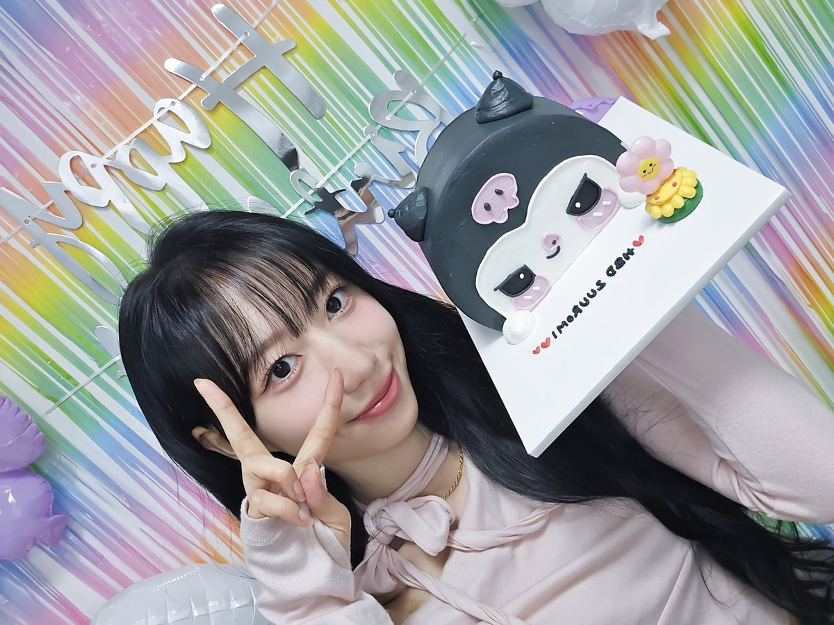 5ecretNumber's tweet image. [*****]

🎂ZUUtopia 세계로 들어와ZUU🎂

#SECRET_NUMBER #시크릿넘버
#ZUU #주 
#HAPPY_ZUU_DAY
#ZUUtopia_세계로_들어와ZUU
#ZUUPER_MAKNAE_DAY 
#해피_주_데이