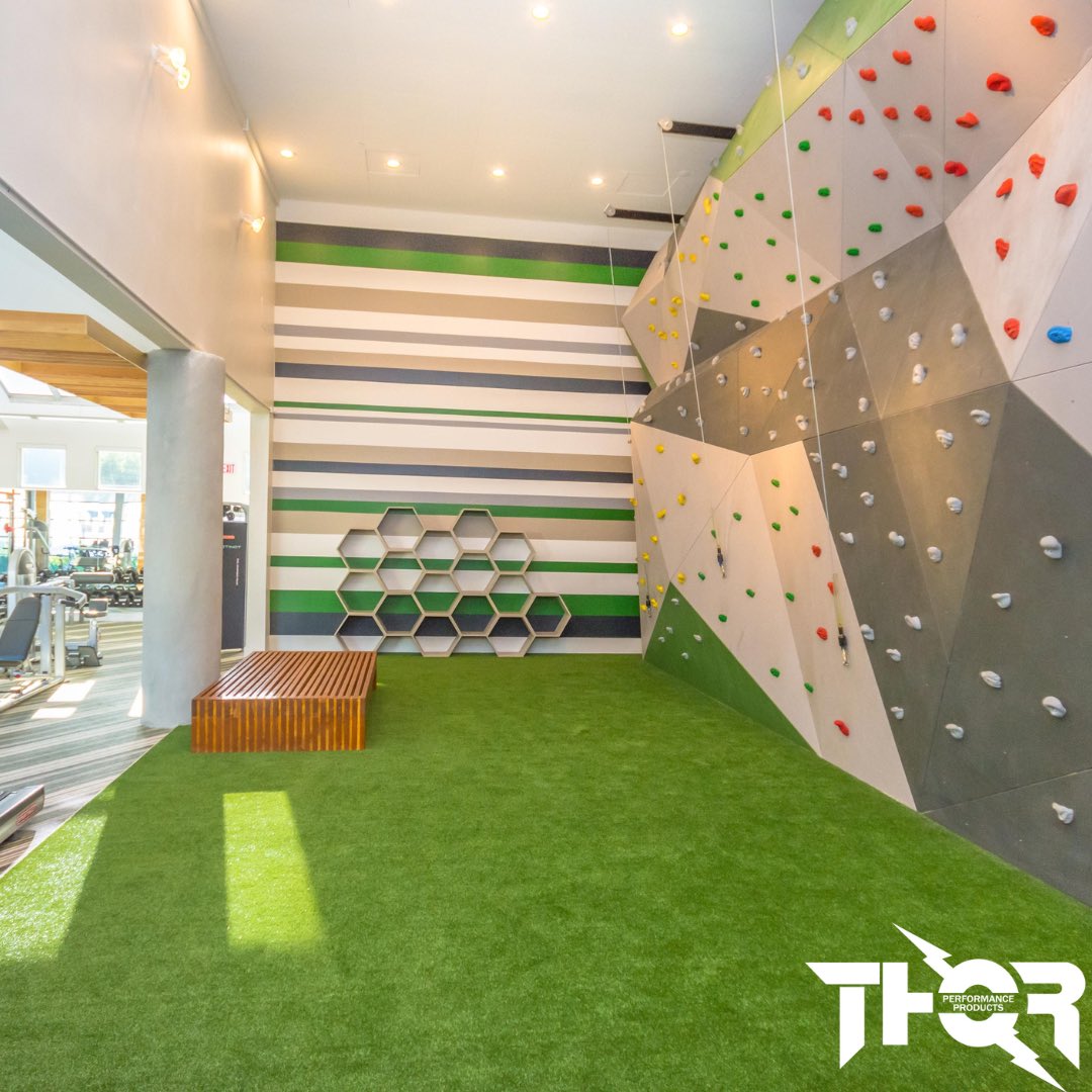 ThorPerformance's tweet image. Is an open field, or non-customized performance turf the right fit for your facility?

#flooredbyTHOR #ThorPerformanceTurf #sportsflooring #fitnessflooring #flooring #artificialgrass #interiordesign #schooldesign #gymdesign #fitness #functionalfitness #gym