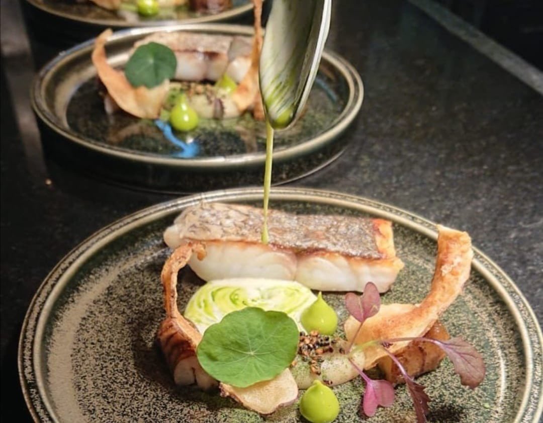 Due to a cancellation we now have a room and table available this Saturday 29th March. 

Book now exploretock.com/theharescawton

#MothersDay 
#RestaurantWithRooms 🍽 🛏 
#TastingMenus🍴 
#RelaxedFineDining