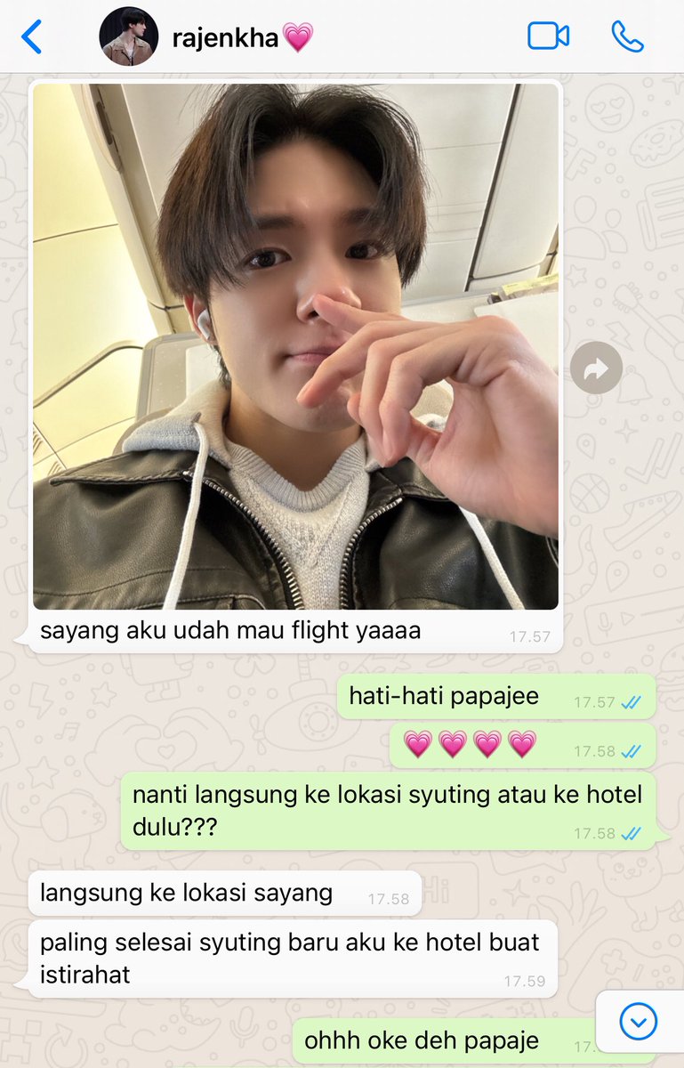 najestories's tweet photo. nomin fewtweets au

— my ex,my boss pt.111 : schedule luar kota https://t.co/gIlv70kzMK