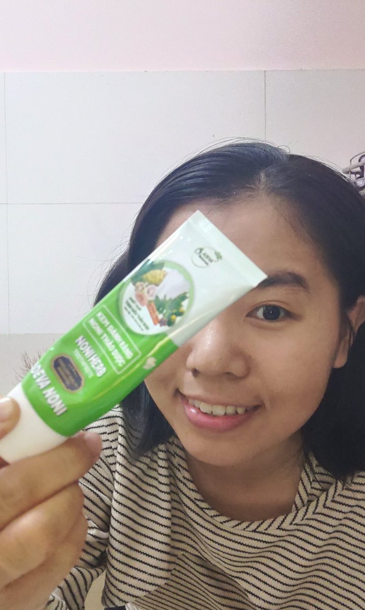Sạch răng, thơm miệng từ tối đến tận sáng hôm sau.

Ace nào cho rằng kdr thảo dược k sạch như kdr công nghiệp là sai nha. 
Đang có combo km siêu hot từ nhà ADEVA, nhắn tui lên đơn thôi nào.😀
