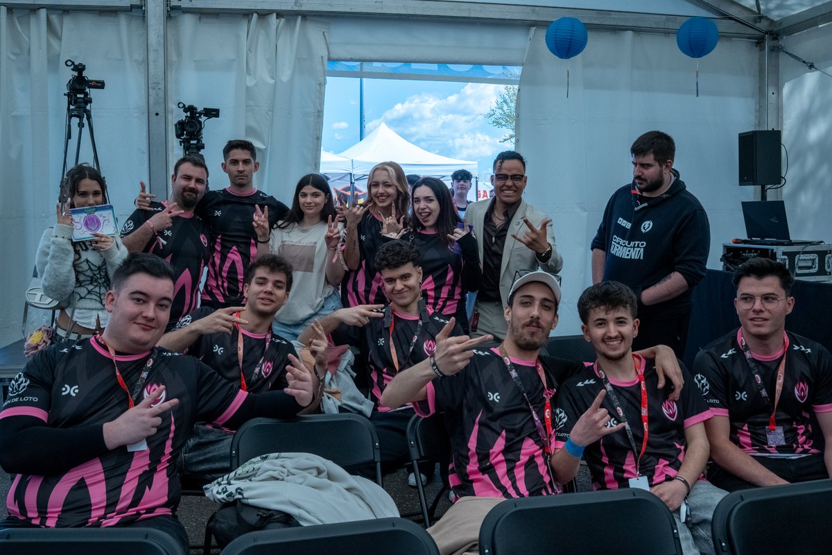 GLyon🪷👑 tweet media