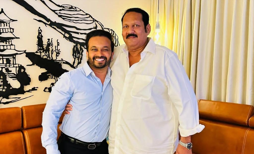 NewsArenaIndia's tweet photo. BREAKING NEWS 🚨 📢 

Former cricketer Kedar Jadhav will join BJP in Maharashtra. https://t.co/A2Q4FZaVVW