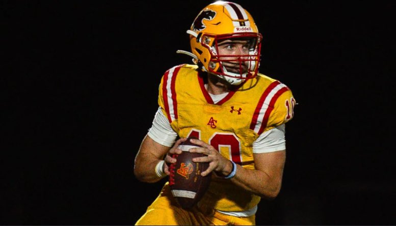 After having one of the best conversations in my life with coach <a href="/KelleyBeMoore/">Kelley Moore</a>  I am blessed to announce my 1ST OFFICIAL OFFER  from ARIZONA CHRISTIAN UNIVERSITY <a href="/firestormfb/">ACU Football 🔥</a> #RollStorm 

<a href="/dthedeacon/">Dejon Jernagin</a> <a href="/CoachMRenteria/">Mario</a> <a href="/ACUFirestorm/">Arizona Christian Athletics</a> <a href="/CoachHarrisACU/">Ben Harris ACU</a> @JeffBowenACU <a href="/CoachGehrts/">Nick Gehrts</a>