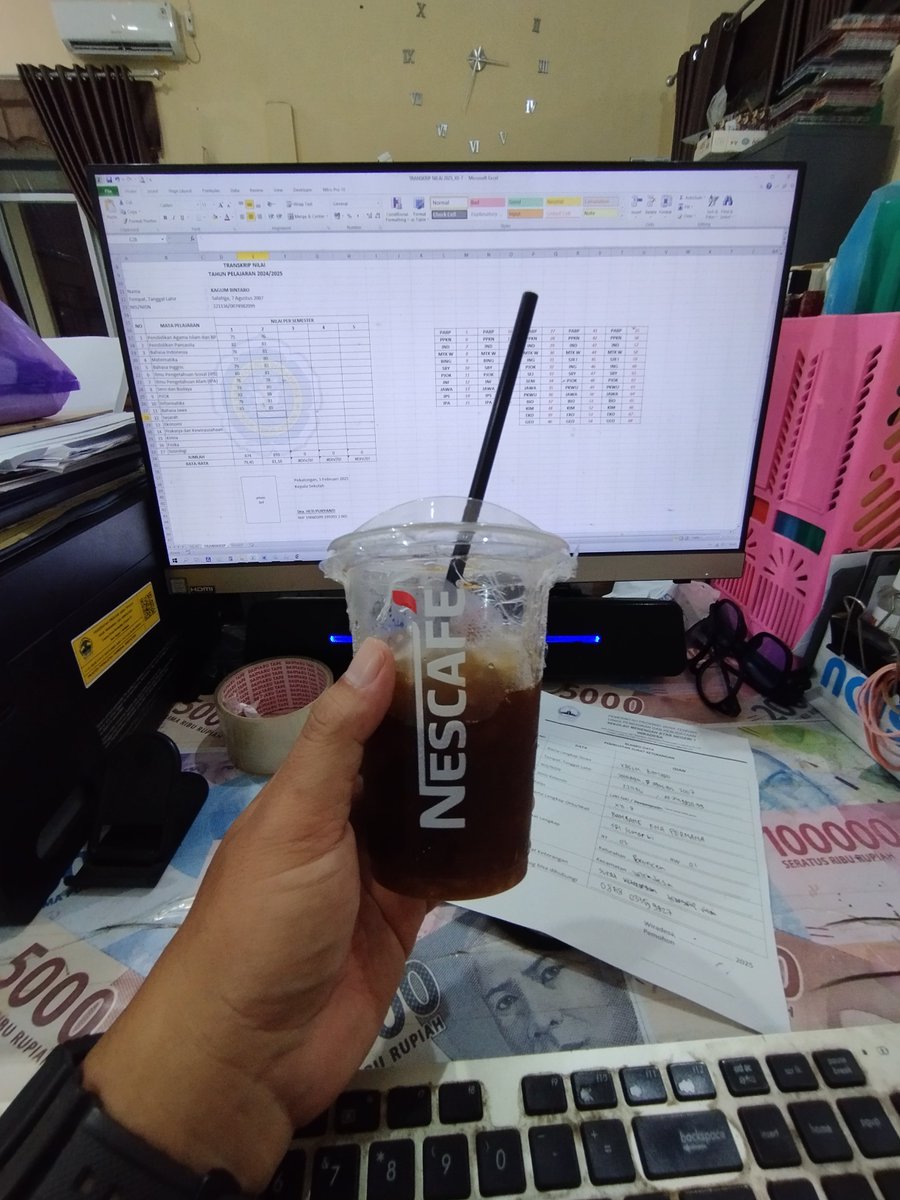 Mendingan ini drpd kopi grobakan sekitar sini.