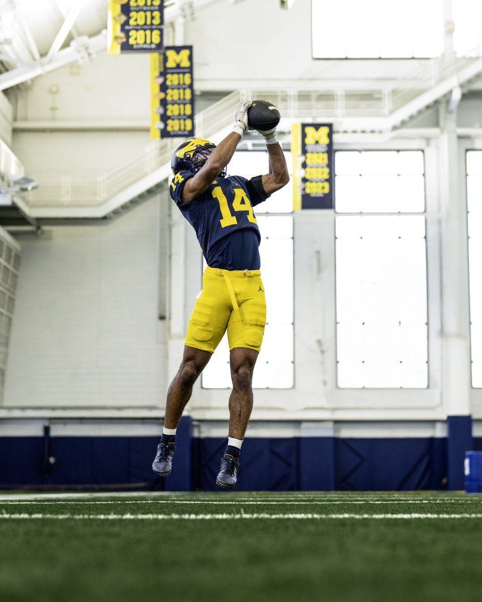 Spring ball⏳