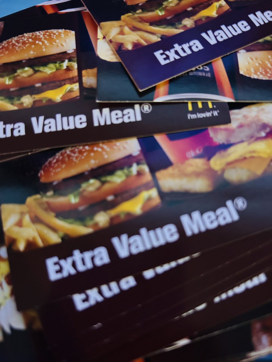 loganstudiez's tweet image. #truevalue