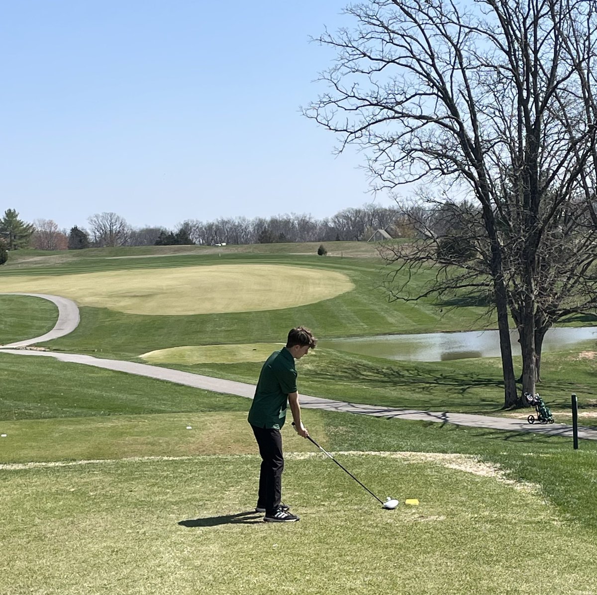 FarmGolf's tweet image. The Eagles competed in the Saint Charles West Best Ball Invitational at Innsbrook. The varsity team ended up taking second place in the White Division. We are up next tomorrow with a match against Saint Charles.