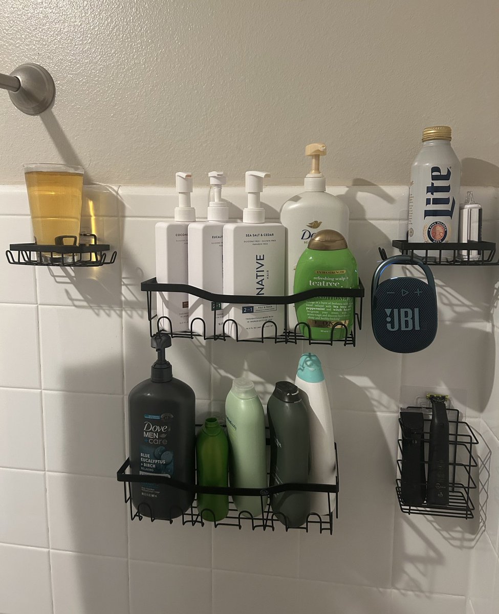 Yoop DeJawn tweet media