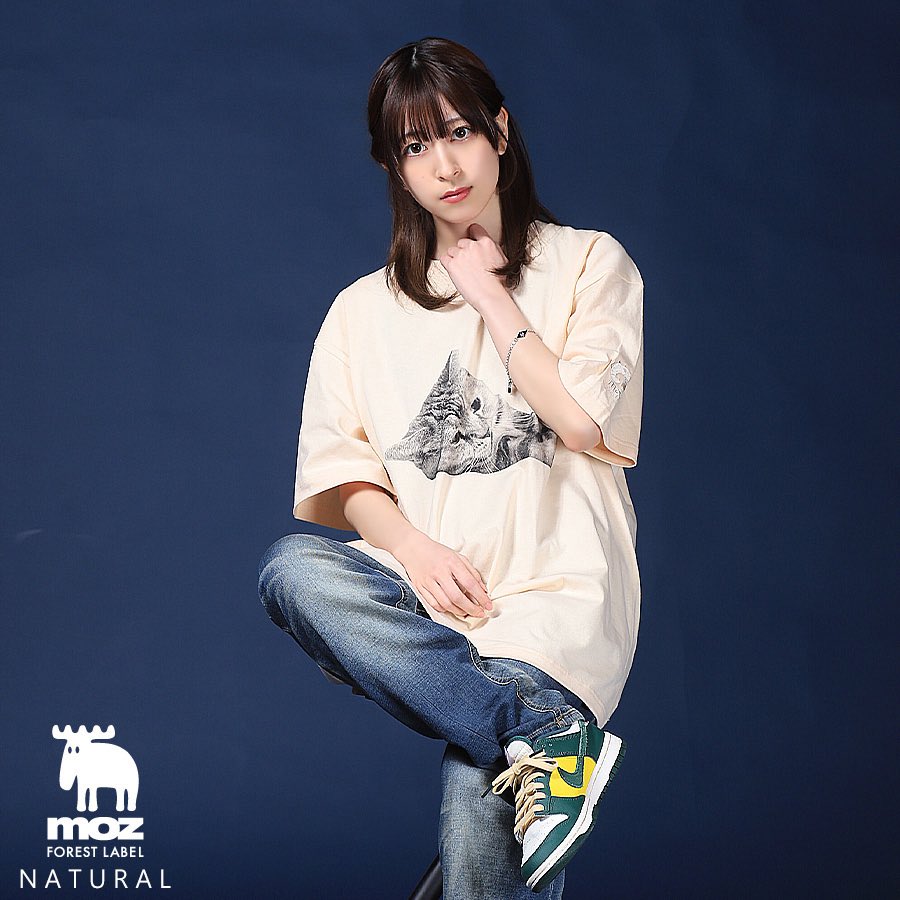 Tsukine Kona (月音こな) x Nike Dunks Low - Noble Green