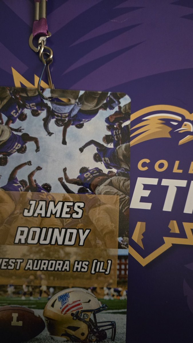 James Roundy (@jameskroundyjr) on Twitter photo It was great to visit <a href="/LorasCollegeFB/">Loras Football</a> and learn more about the program, thank you to the entire staff and
<a href="/CoachHipp34/">Cody Hipp</a> for the invite and hospitality. <a href="/coacheimer/">Coach Eimer</a> <a href="/WABlackhawkFB/">West Aurora Football</a> <a href="/KFeyerer78/">Coach Feyerer</a> It was great to visit <a href="/LorasCollegeFB/">Loras Football</a> and learn more about the program, thank you to the entire staff and
<a href="/CoachHipp34/">Cody Hipp</a> for the invite and hospitality. <a href="/coacheimer/">Coach Eimer</a> <a href="/WABlackhawkFB/">West Aurora Football</a> <a href="/KFeyerer78/">Coach Feyerer</a>