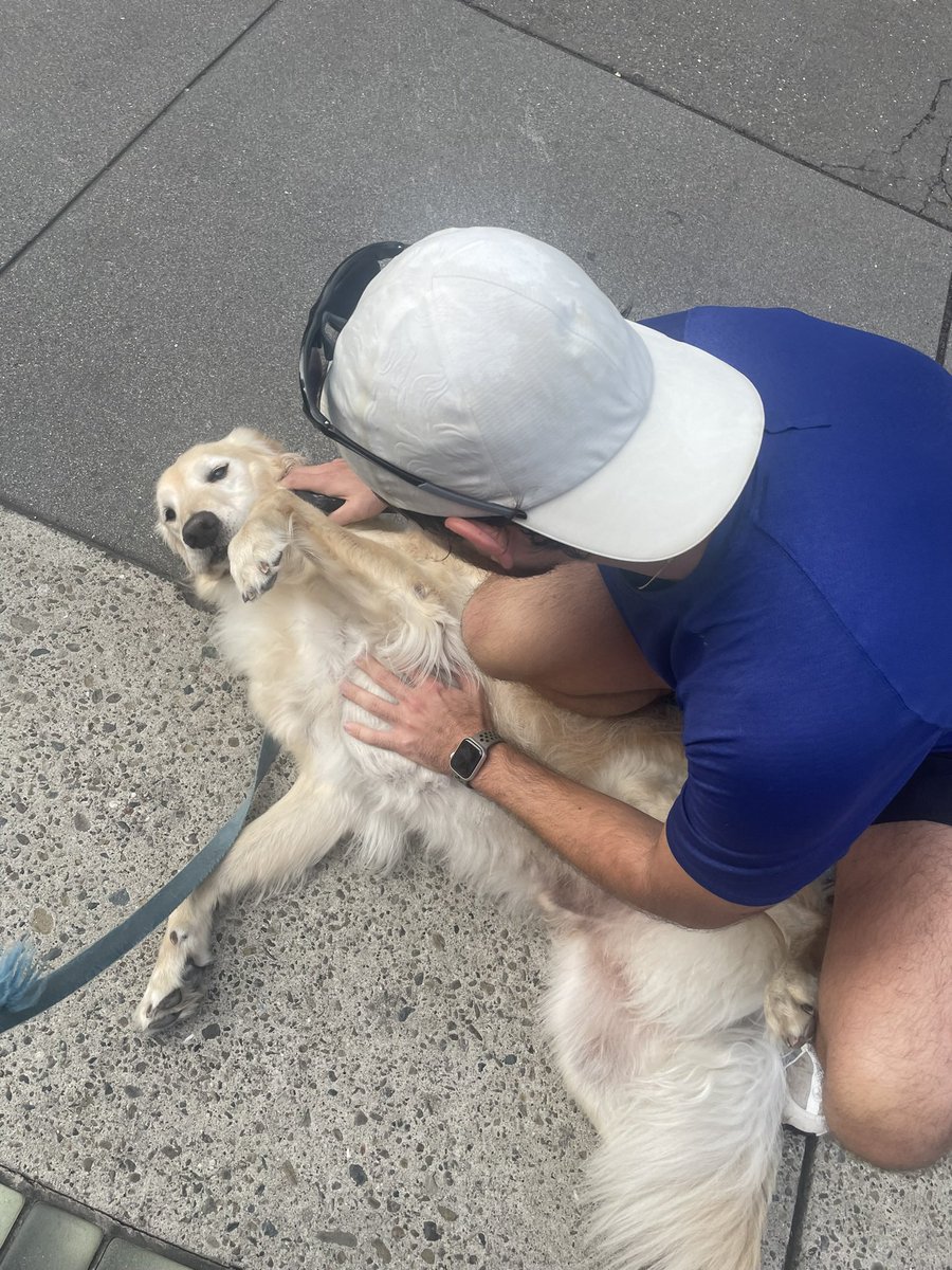 In April, we’re running on Wednesdays at 6:30p. Founders, angels, investors &amp; operators, join us for 5 miles total in 1 mile increments. Info &amp; RSVP-> lu.ma/7hc0bzs5