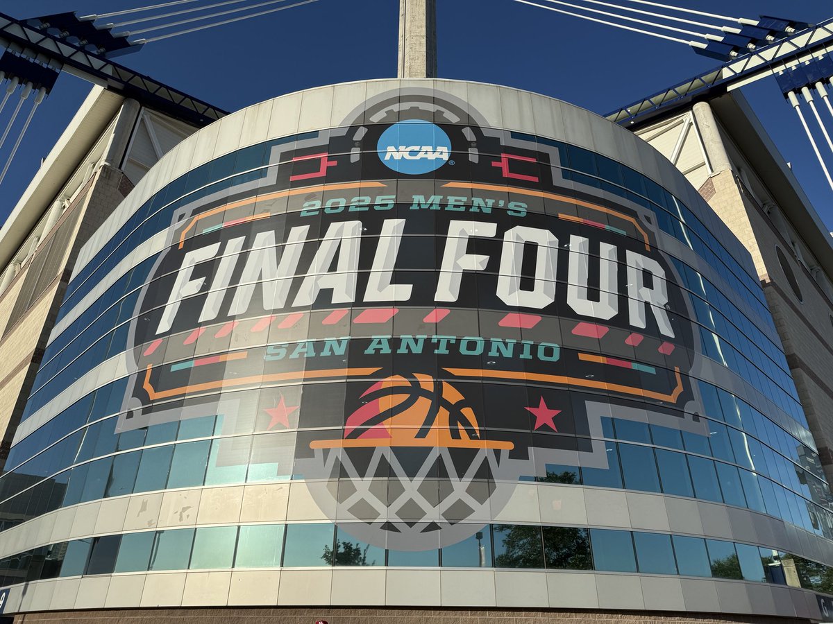 Erik Carlin tweet media