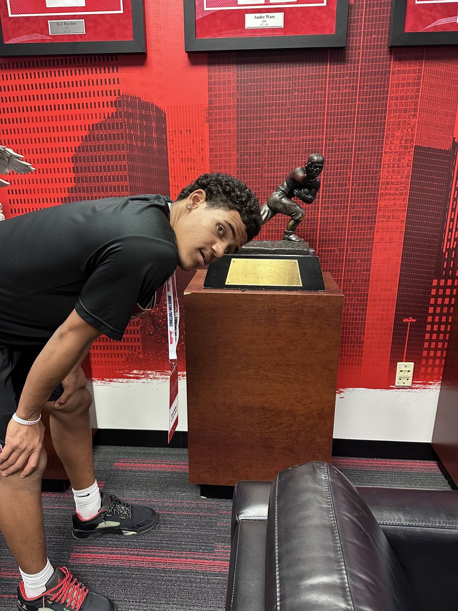 Derrick McBride ll (@dmcbridejr_) on Twitter photo Houston Cougars 🔥🔥🔥
<a href="/UHCougarFB/">Houston Football</a> #GoCoogs #big12football <a href="/Jake_Pittman11/">Jake Pittman 🐾</a> <a href="/CoachSherms/">Derrick Sherman</a> <a href="/coach_jgeorgejr/">Jeff George Jr.</a> <a href="/LakeGibsonFB/">LAKE GIBSON BRAVES FOOTBALL</a> Houston Cougars 🔥🔥🔥
<a href="/UHCougarFB/">Houston Football</a> #GoCoogs #big12football <a href="/Jake_Pittman11/">Jake Pittman 🐾</a> <a href="/CoachSherms/">Derrick Sherman</a> <a href="/coach_jgeorgejr/">Jeff George Jr.</a> <a href="/LakeGibsonFB/">LAKE GIBSON BRAVES FOOTBALL</a>