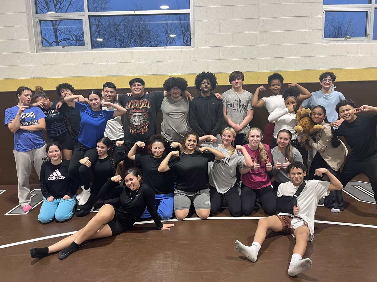 Great to see many familiar and a few fresh faces at tonight’s open room 
🤼‍♂️💪🤼