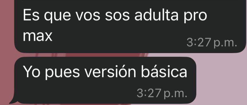 maub_maub's tweet photo. Mi compañera treintona de la oficina:
But also yo: https://t.co/W030KVfXJi