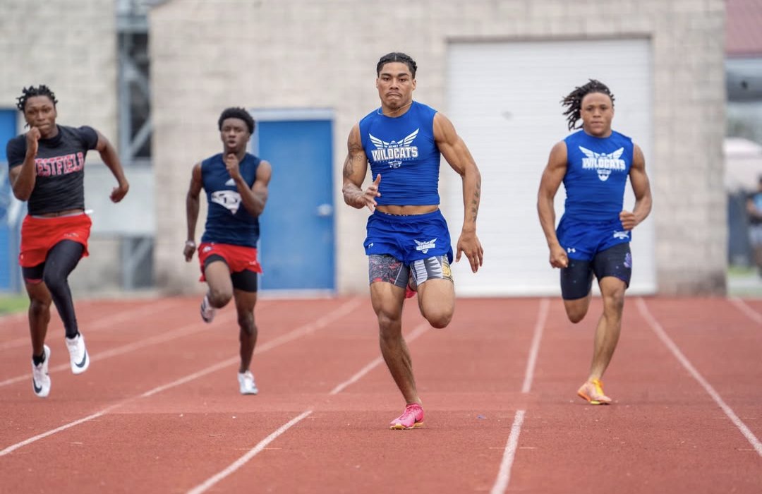 Kelvin Smith, M.Ed. (@coachksmith__) on Twitter photo 10.07 in the 100m 🥇
20.69 in the 200m 🥇
<a href="/tanxxk16/">Tanook “Nu Nu” Hines⭐️</a> was ROLLING last week‼️
Vote below 👇🏽👇🏽👇🏽 10.07 in the 100m 🥇
20.69 in the 200m 🥇
<a href="/tanxxk16/">Tanook “Nu Nu” Hines⭐️</a> was ROLLING last week‼️
Vote below 👇🏽👇🏽👇🏽