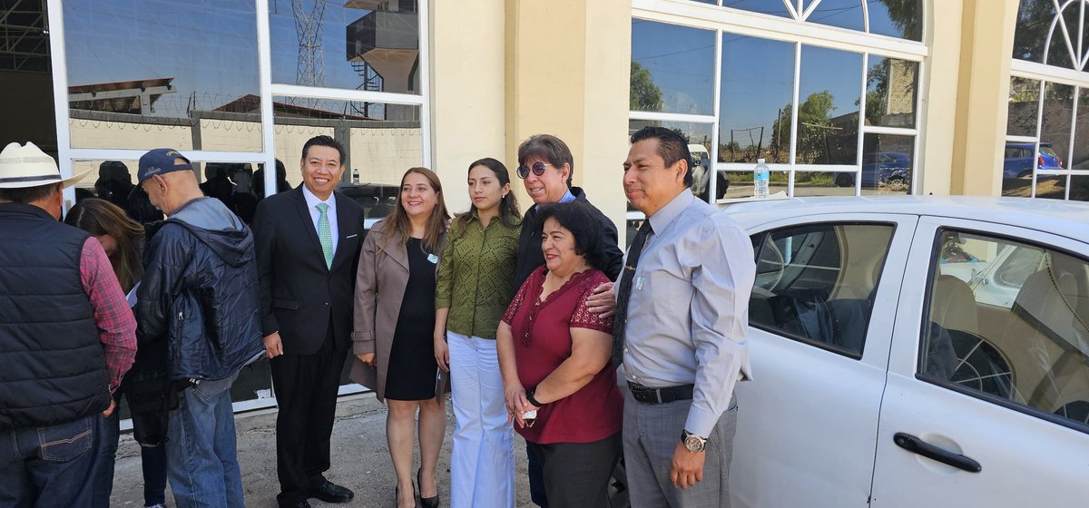 Hoy conferencias Magistrales Director de Probosque Estado de México y Premio Estatal de la Juventud 2024, dirigido a alumnos de la Zona 24 de Telebachillerato Comunitario. Tepetlaoxtoc