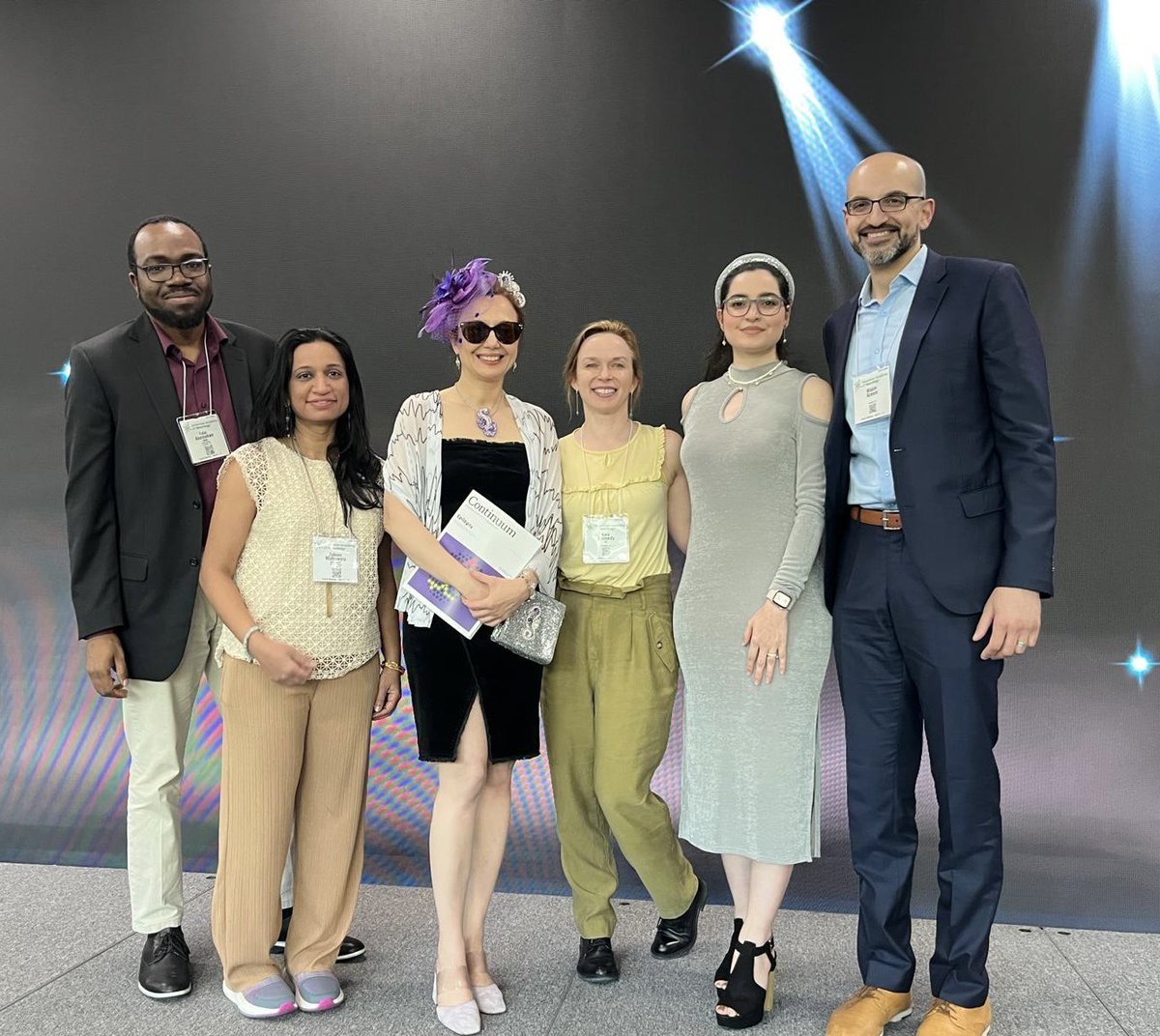Meriem Bensalem-Owen, MD, FAES, FANA, FACNS (@bensalem_owen) on Twitter photo @sarv_es_ <a href="/LyellJ/">Lyell Jones MD</a> Thank you! 💙 I was delighted to meet you in person @sarv_es_ & to share this special moment with you <a href="/AANmember/">American Academy of Neurology</a> after missing you during your rotation <a href="/UK_HealthCare/">UK HealthCare</a> <a href="/UKYneuroscience/">UK Neuroscience</a> #AANAM 💚 @sarv_es_ <a href="/LyellJ/">Lyell Jones MD</a> Thank you! 💙 I was delighted to meet you in person @sarv_es_ & to share this special moment with you <a href="/AANmember/">American Academy of Neurology</a> after missing you during your rotation <a href="/UK_HealthCare/">UK HealthCare</a> <a href="/UKYneuroscience/">UK Neuroscience</a> #AANAM 💚