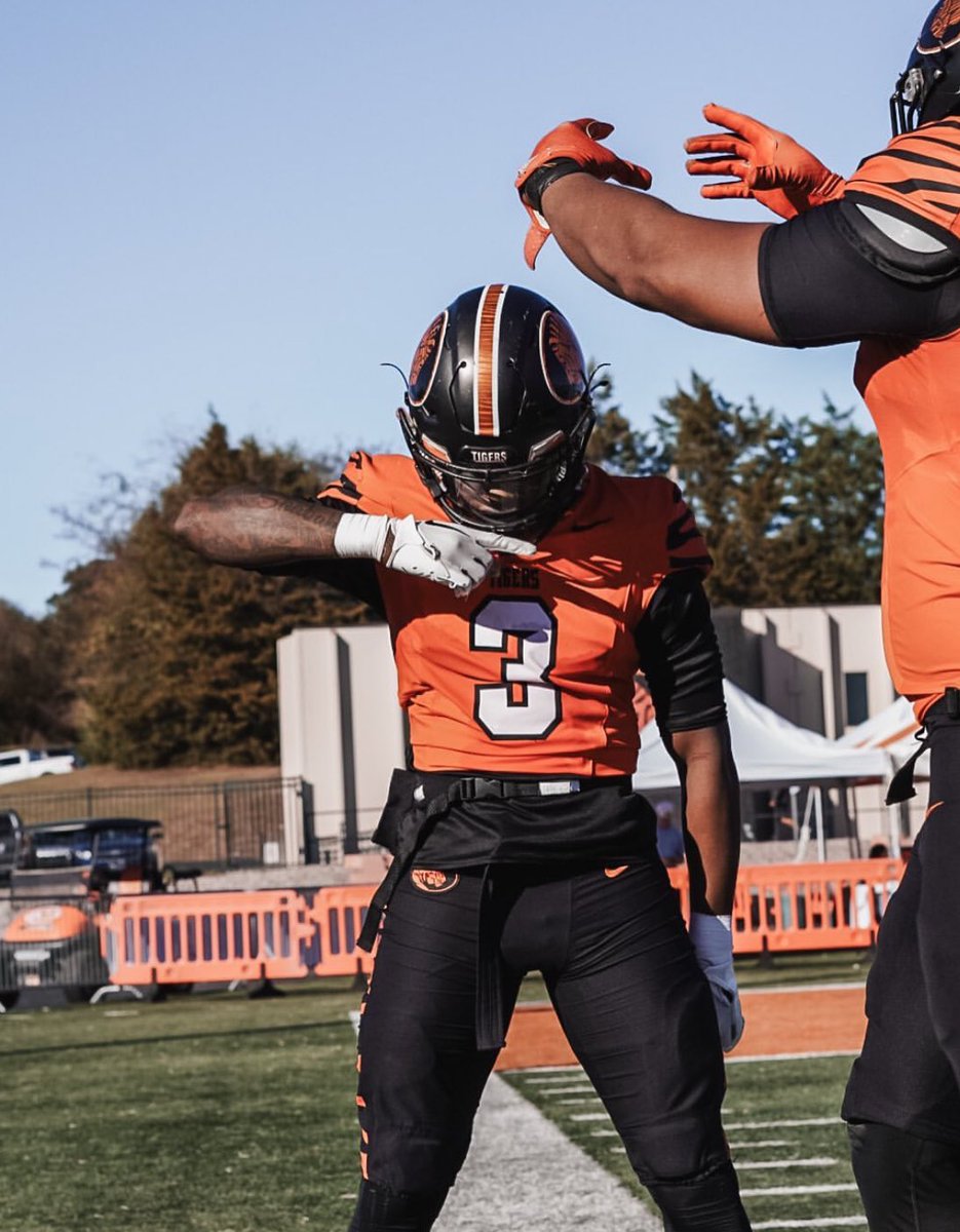 Amari Wilks (@d1_amar1) on Twitter photo #TTGOG After a great conversation with <a href="/coachmurph__/">Murphy Roberts</a> , I’m blessed to receive an offer from East Central University!!!
<a href="/ECUTigersFB/">ECU Tigers Football</a> <a href="/OilerRecruiting/">Pearland Oilers Football Recruiting</a> <a href="/Coach_Hartwick/">Coach Hartwick</a> <a href="/TFloss32/">Todd Glawson</a> <a href="/On3Recruits/">On3 Recruits</a> <a href="/247recruiting/">247Sports Recruiting</a> <a href="/CoachGotte/">Coach Gotte</a> <a href="/JasonHinkelman/">Jason Hinkelman</a> <a href="/adamgorney/">Adam Gorney</a> <a href="/joeagleason/">Joe Gleason</a> #TTGOG After a great conversation with <a href="/coachmurph__/">Murphy Roberts</a> , I’m blessed to receive an offer from East Central University!!!
<a href="/ECUTigersFB/">ECU Tigers Football</a> <a href="/OilerRecruiting/">Pearland Oilers Football Recruiting</a> <a href="/Coach_Hartwick/">Coach Hartwick</a> <a href="/TFloss32/">Todd Glawson</a> <a href="/On3Recruits/">On3 Recruits</a> <a href="/247recruiting/">247Sports Recruiting</a> <a href="/CoachGotte/">Coach Gotte</a> <a href="/JasonHinkelman/">Jason Hinkelman</a> <a href="/adamgorney/">Adam Gorney</a> <a href="/joeagleason/">Joe Gleason</a>