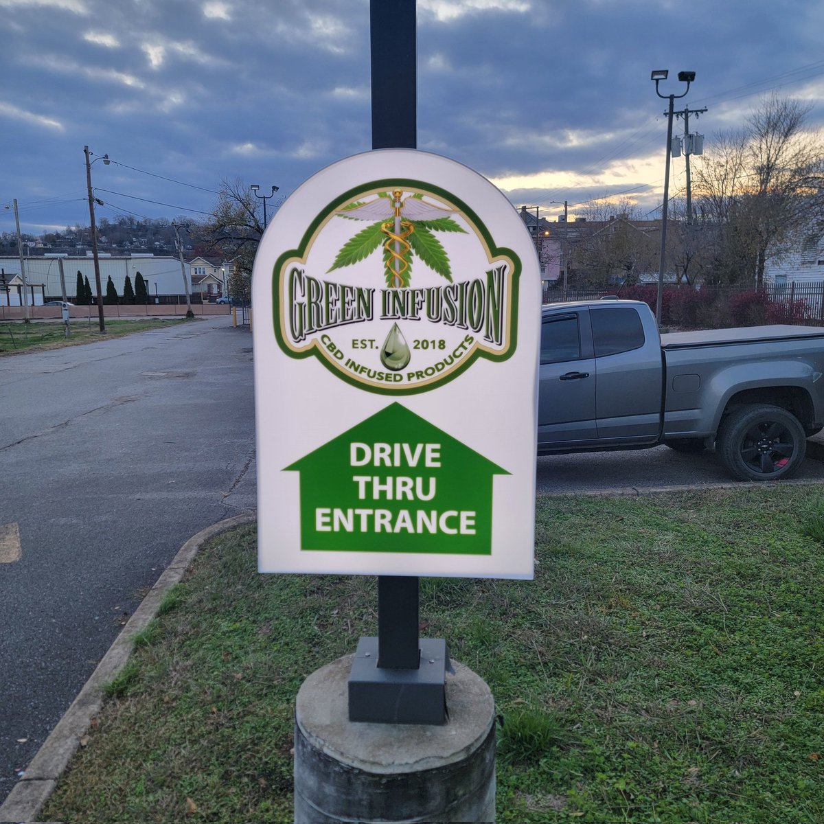 Greeninfusion's tweet photo. #NewProfilePic https://t.co/HR2EFg2AH4
