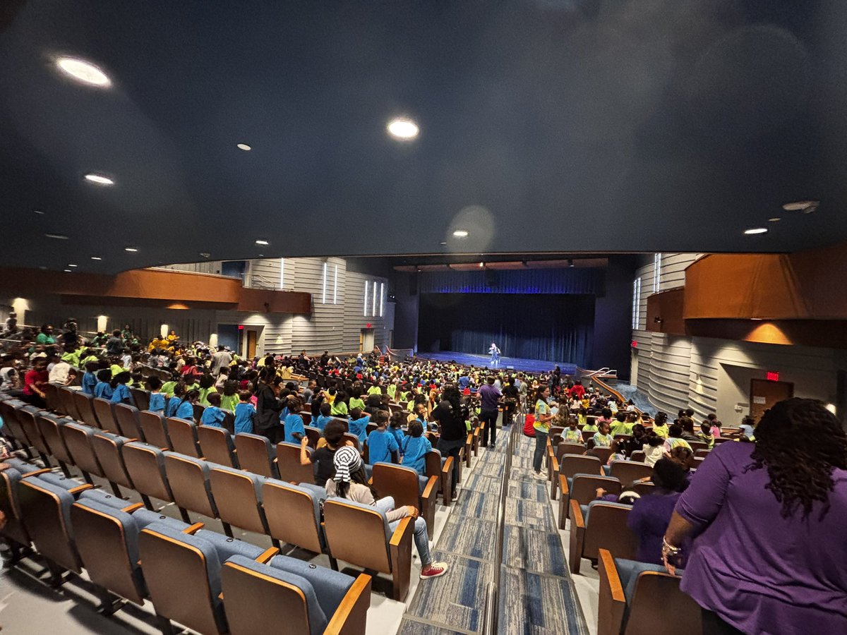 The Center for Child Development kicked off #WOYC25 with <a href="/LearningStation/">The Learning Station</a> concert and we had a ball! <a href="/RichlandTwo/">Richland School District Two</a>