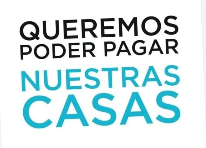 paraiso2082's tweet photo. @eltribuno 100 mil flias Estafadas @hipotecadosuva pedimos solución #URGENTE Traten el proyecto de ley🍇q tiene media sanción de diputados, es muy difícil atender las problemáticas de vivienda? .@VickyVillarruel .@ezeatauche .@Fernando_Salino .@wadodecorrido .@ditulliojuli .@Senadores_UxP https://t.co/8AqTnJ7DT3