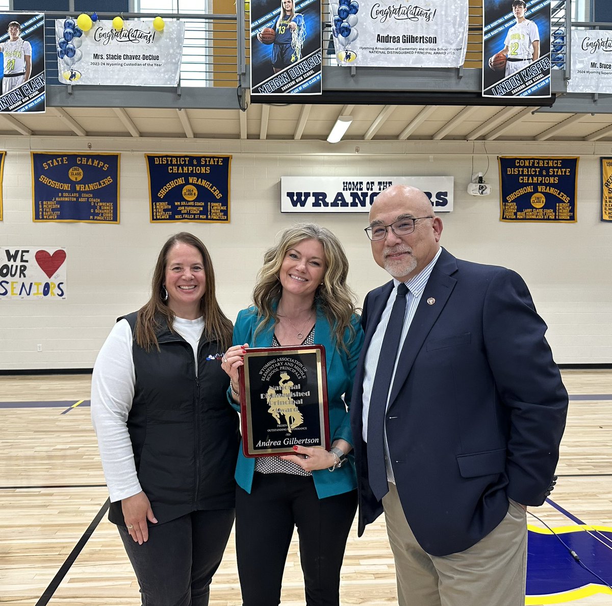 waemsp's tweet photo. Andrea Gilbertson was presented the WAEMSP 2025 National Distinguished Principal Award at Shoshoni Elementary on April 3.  Congratulations! #NDP #waemsp https://t.co/EDttfUDVrJ