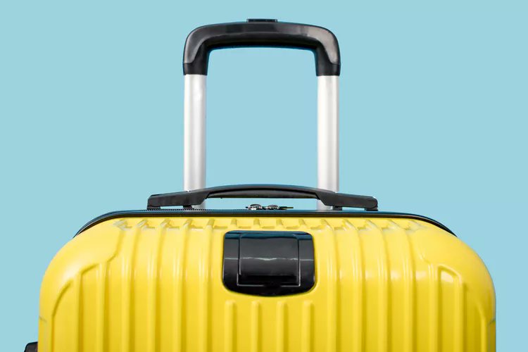 noo90k's tweet image. Don’t forget to clean your carry-on! Wipe handles & surfaces with disinfectant, vacuum crumbs, and freshen with baking soda. Travel smarter & healthier! ✈️ #TravelTips #CleanLuggage #HealthyHabits