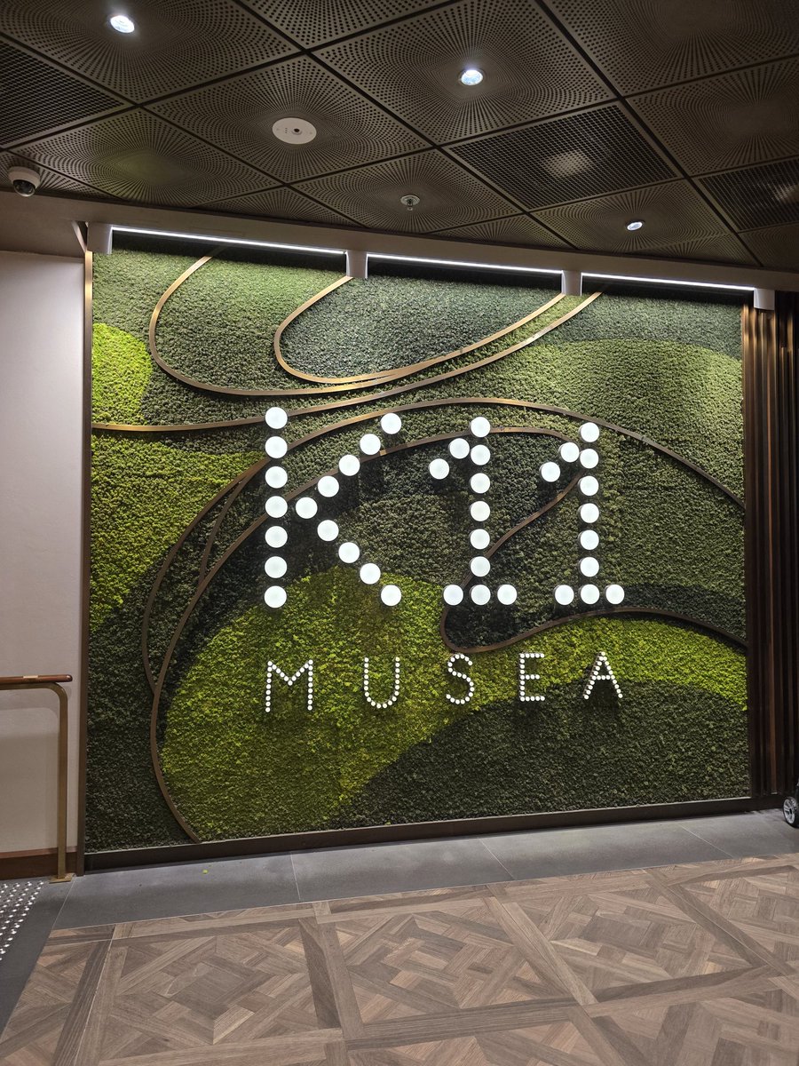 omicron1069's tweet image. Anyone ?