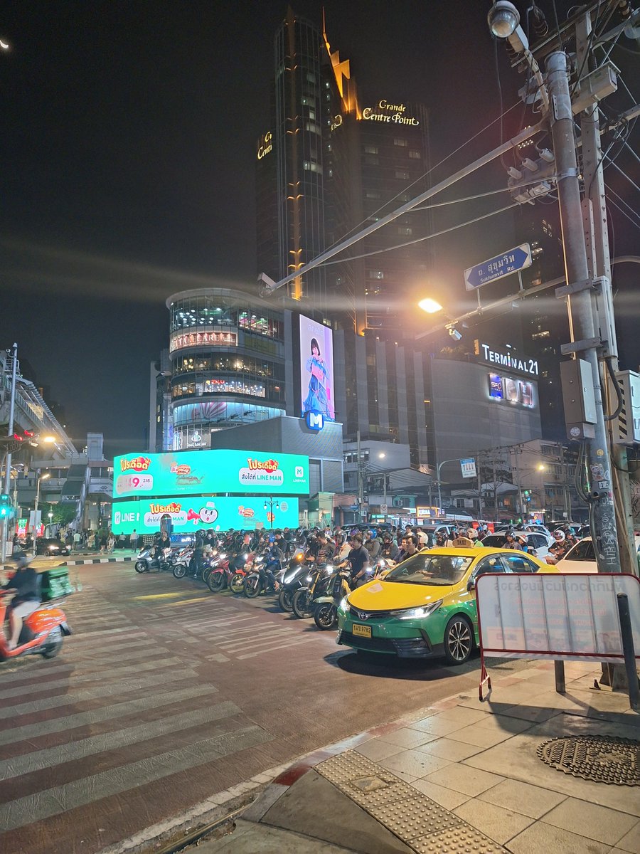 インド行く前にタイに寄り道。ご飯は美味しい😋
