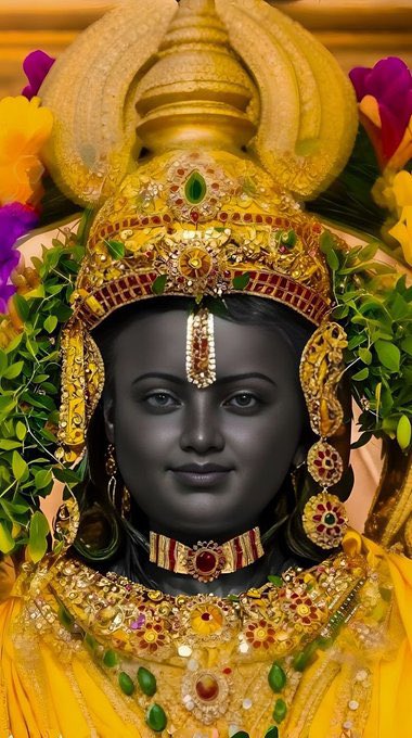 रामाय रामभद्राय रामचन्द्राय वेधसे।
रघुनाथाय नाथाय सीतायाः पतये नमः॥
आप सभी को श्री #रामनवमी की हार्दिक शुभकामनाएं 🙏
जय श्री राम 🚩🙏
#RamNavami