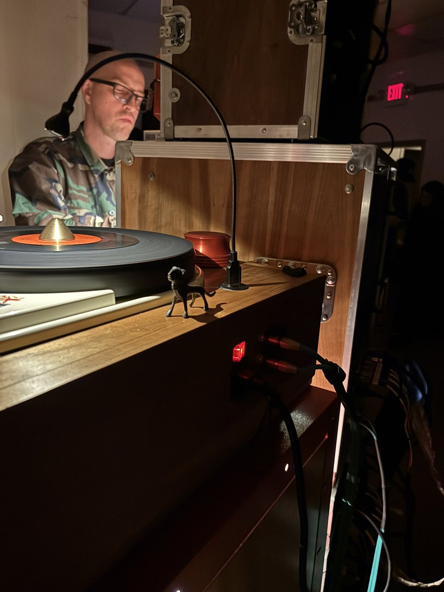 Selectajerry's tweet photo. Soul Dragon Sound #Philly 🔥🎶🔊
#ReggaeSoundSystem https://t.co/a48ZYOnjrK