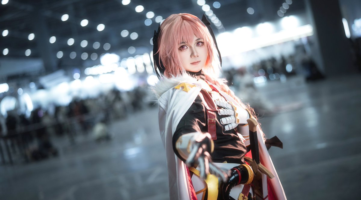 Oiiai_oiiai_'s tweet photo. 阿斯托尔福!
#cos #cosplay #cp30 #漫展 #FGO #阿斯托尔福 https://t.co/eBWY78dsCy