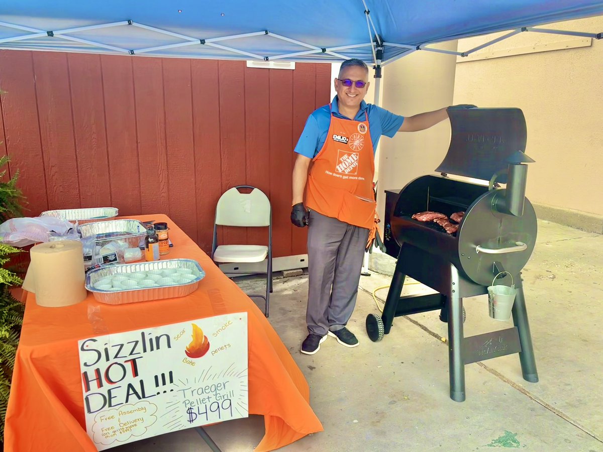 Amy Hahn tweet media