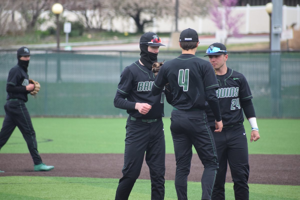 Joanie Straub tweet media