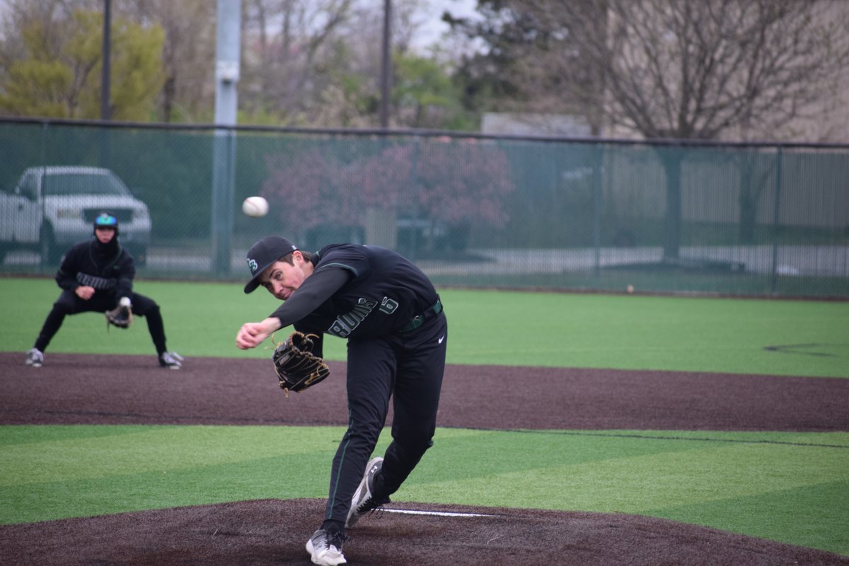 Joanie Straub tweet media