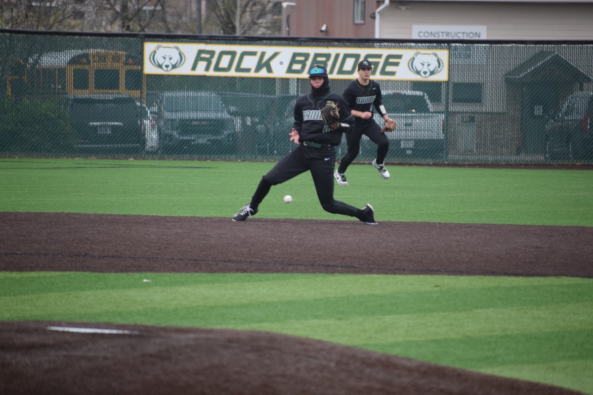 Joanie Straub tweet media