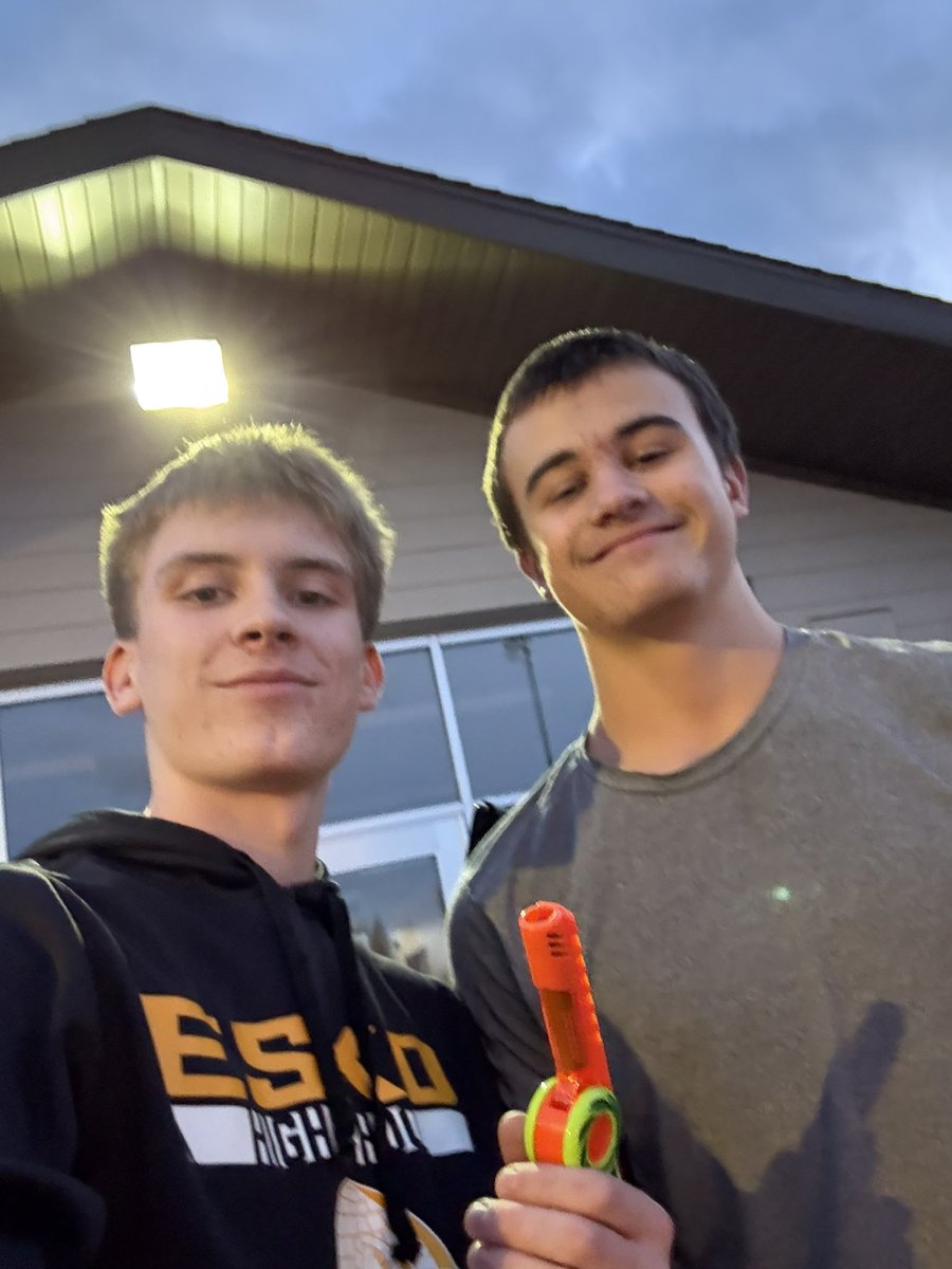 Preston got blicked down by Jack #lefturtipout #knowtherules <a href="/CecNerf/">CECNerf</a>