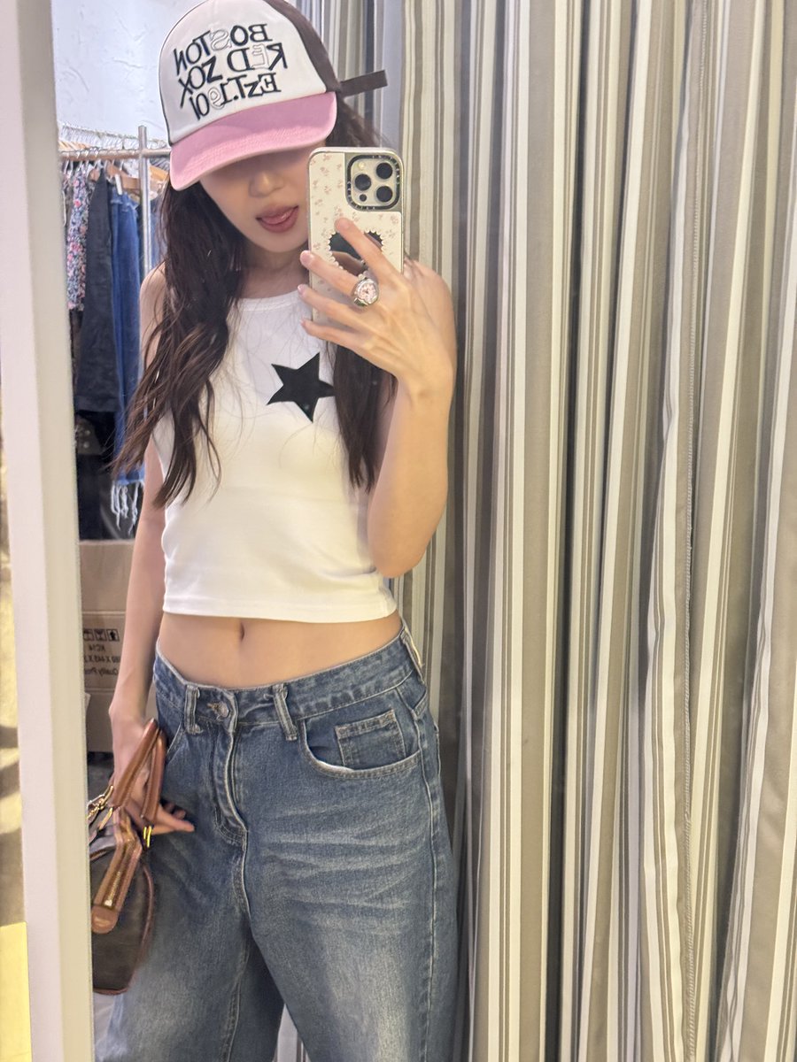 loverrukk's tweet photo. https://t.co/OD75Pg2MhW