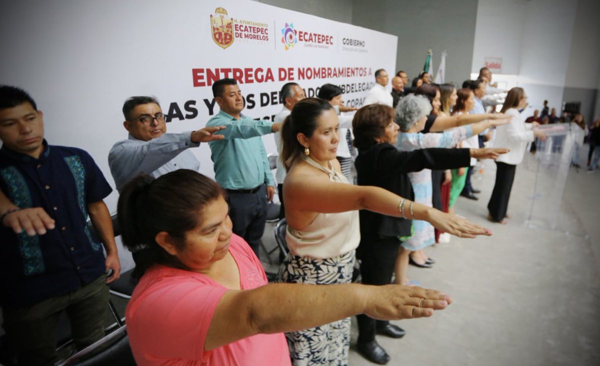 azucenacisneros's tweet photo. ✅ Hoy entregamos los 5360 nombramientos a las y los delegados, subdelegados e integrantes de los Consejos de Participación Ciudadana #COPACIS de #Ecatepec. Vamos a trabajar de la mano por la transformación de este gran municipio. #CambioConHonestidad https://t.co/Em3RiQbgMy