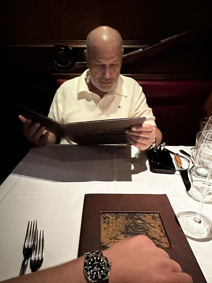 He keeps saying “you’re ordering too much” 

Just tryna spoil him for his bday 

Middle eastern parents man 😂
