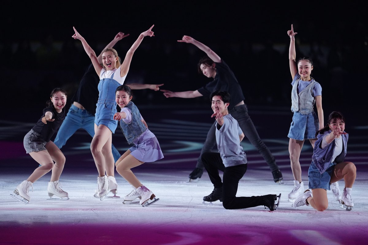 TBS_figure's tweet image. ⛸️❄️✨+.
#スターズオンアイス 2025
大阪公演フィナーレだョ!
当日券、販売中💁♀️全員集合♨️
⛸️❄️✨+.
世界のトップスターが創る幻想的な空間をご堪能ください。
会場でお待ちしております🙌
#東和薬品RACTABドーム
figureskate-soi.com