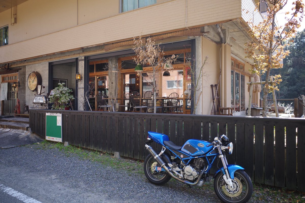 korochoi1's tweet photo. 古湯で一息☕️
1周して帰って、F1観戦だあー!
#oriori
#古湯温泉 https://t.co/KUBGpCpUrP
