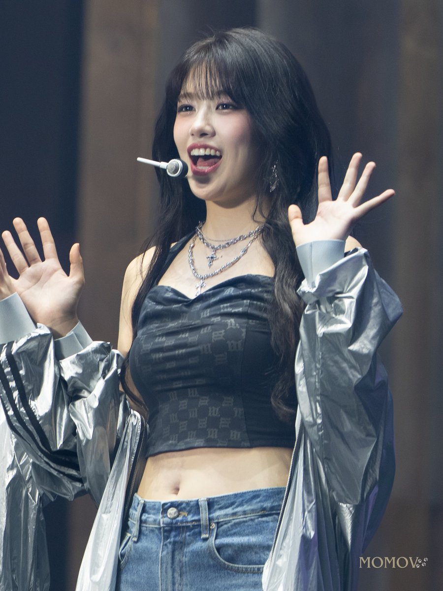 250405
IVE 3rd Fan Concert IVE SCOUT 
DAY 1 HD (6)

#ANYUJIN #안유진 #아이브 #IVE #유진 #YUJIN #IVE_SCOUT #IVE_SCOUT_D1