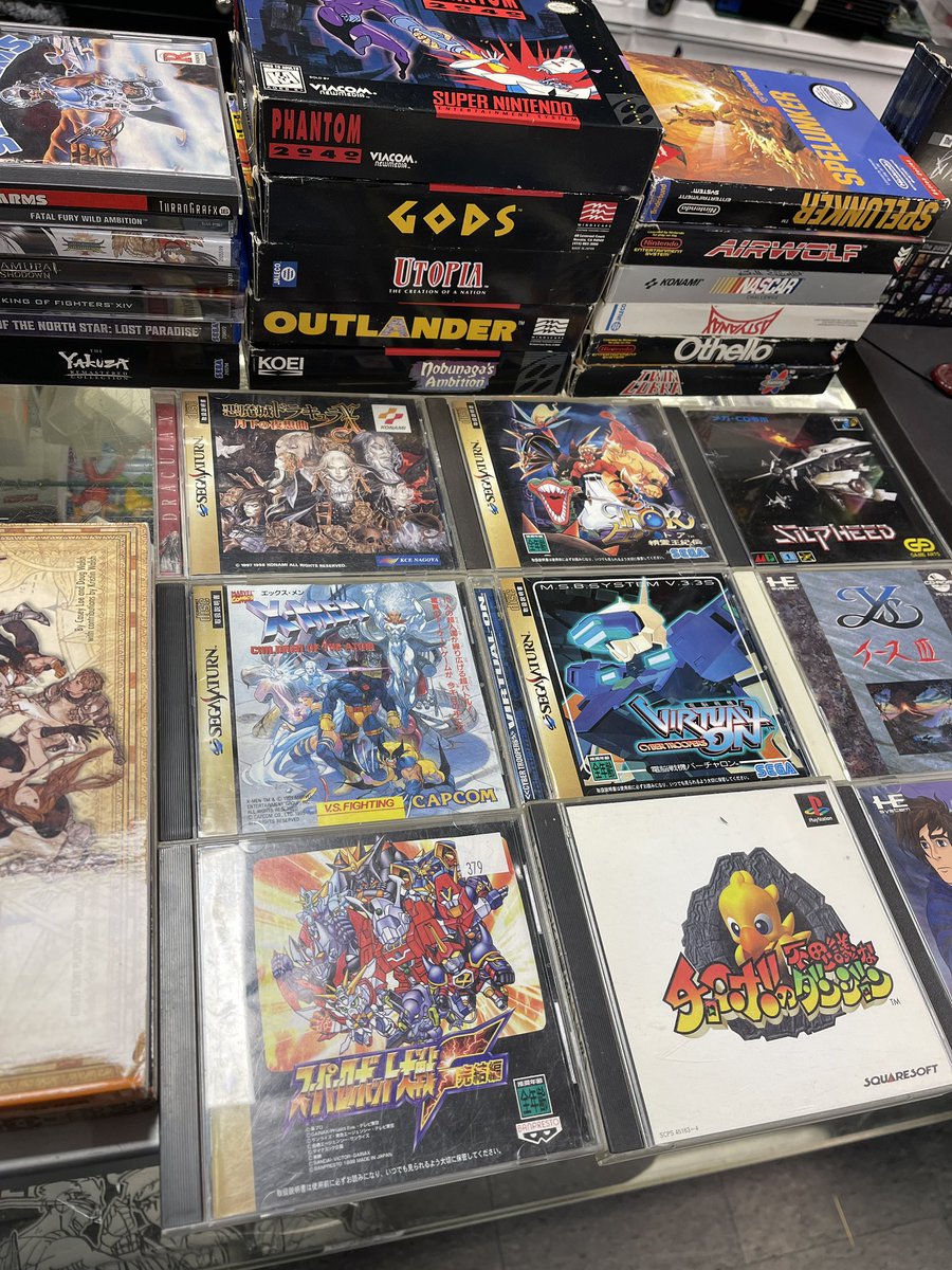 ArcadeBrooklyn's tweet photo. Small lot traded-in. Some imports #segasaturn #pcengine #supercdrom2 and much more. #bvg2 #arcadebrooklyn https://t.co/BX4I5BsOeu