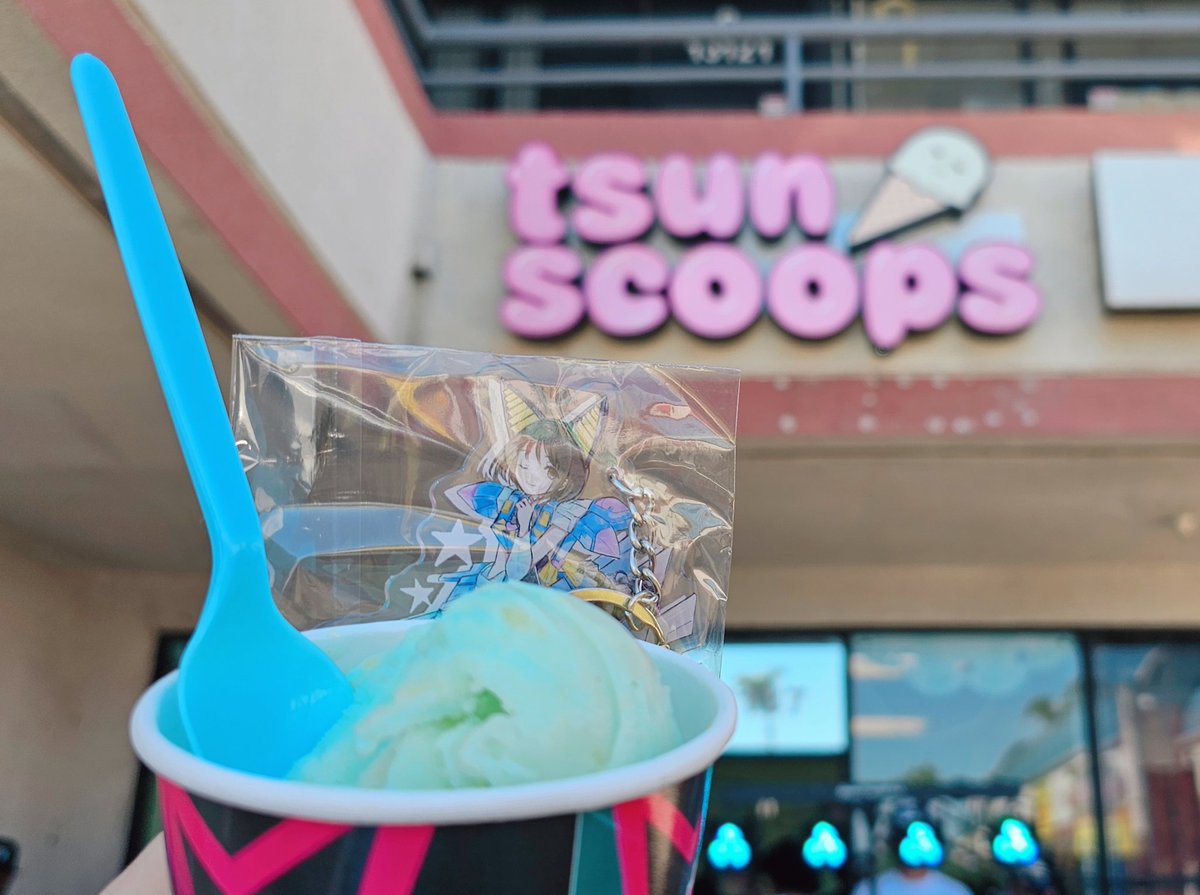 なおみぃ naomii tweet media